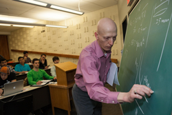 Mamoun Medraj engages his students by infusing his lectures with national and global context. | Photos by Concordia University