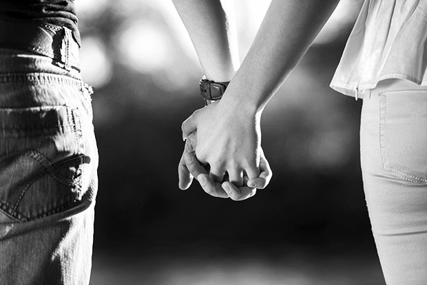 In Concordia's study, men responded more strongly to the "framing effect" when physical attractiveness was described. In Concordia's study, men responded more strongly to the "framing effect" when physical attractiveness was described.