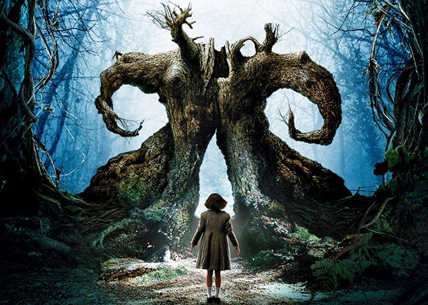 Méandre, like Pan's Labyrinth, is your invitation to explore the magical contrasts between light and dark aspects of human nature.