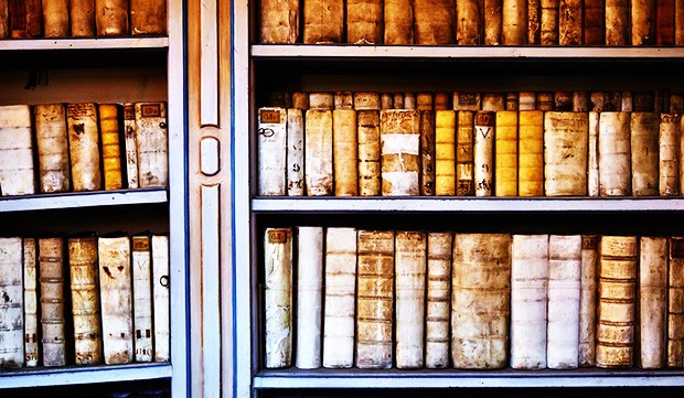 For books, books and more books, Salon des Beaux Livres is the place to be. | Photo by Moyan Brenn (Flickr CC) For books, books and more books, Salon des Beaux Livres is the place to be. | Photo by Moyan Brenn (Flickr CC)