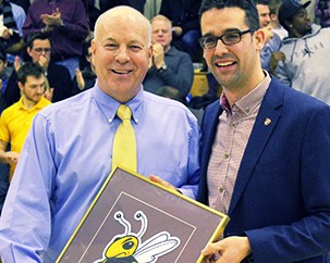 Stingers men’s basketball coach takes a bow after 26 seasons
