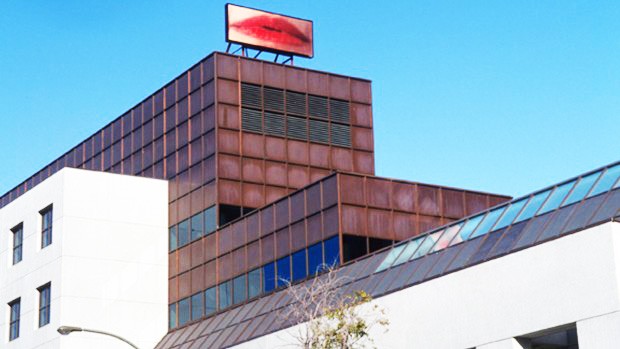 “La Voie lactée” (1992) is permanently installed on the roof of the Musée d’art contemporain de Montréal. | Courtesy of MAC