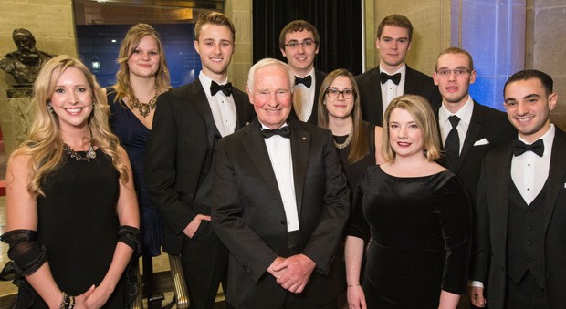 Governor-General David Johnston (centre) with Jesse Carmichael (at his left) and the other recipients of the 2014 Futures Fund Scholarship for Exemplary Leadership.