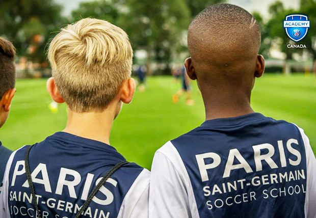 "I could have avoided a lot of injuries that came later on if I had had an evaluation like this and been treated,” says Vanessa Guglielmi, third-year Athletic Therapy student. | Photos courtesy of Paris Saint-Germain