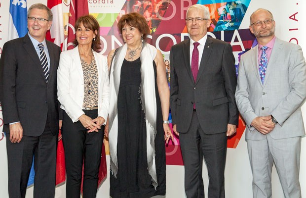 Alan Shepard (left), Kathleen Weil, Hélène David, Marc Garneau and David Lametti | Photo: Marion Elissalde