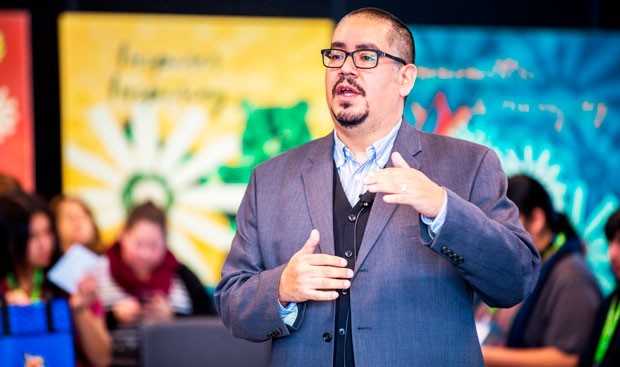 Kam’ayaam/Chachim’multhnii (Cliff Atleo, Jr.) delivered the keynote address. | Photo by Concordia University