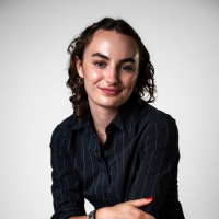 Headshot of article writer Elizabeth Dresdner