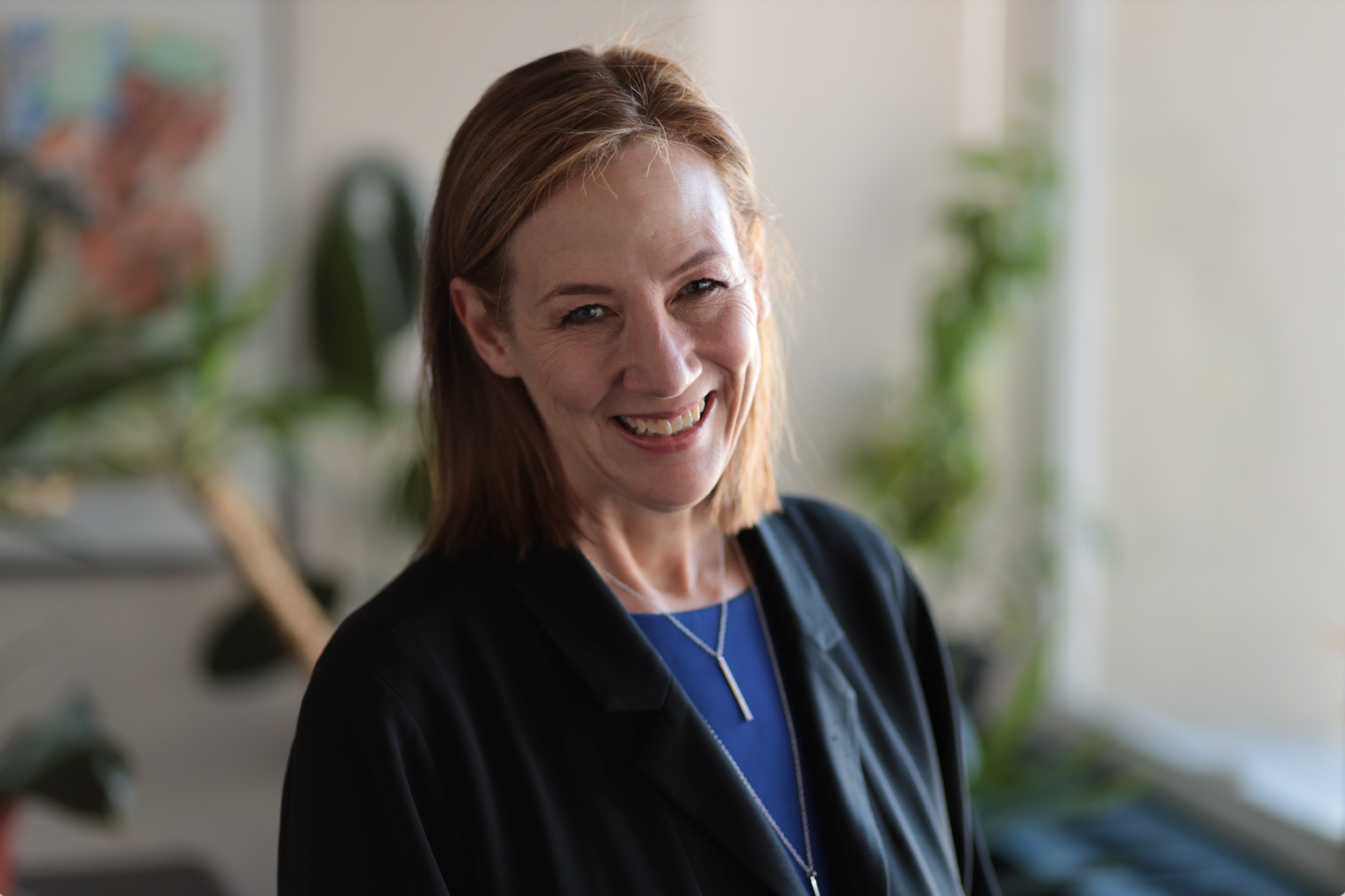 Jennifer McGuire, GrDip 88