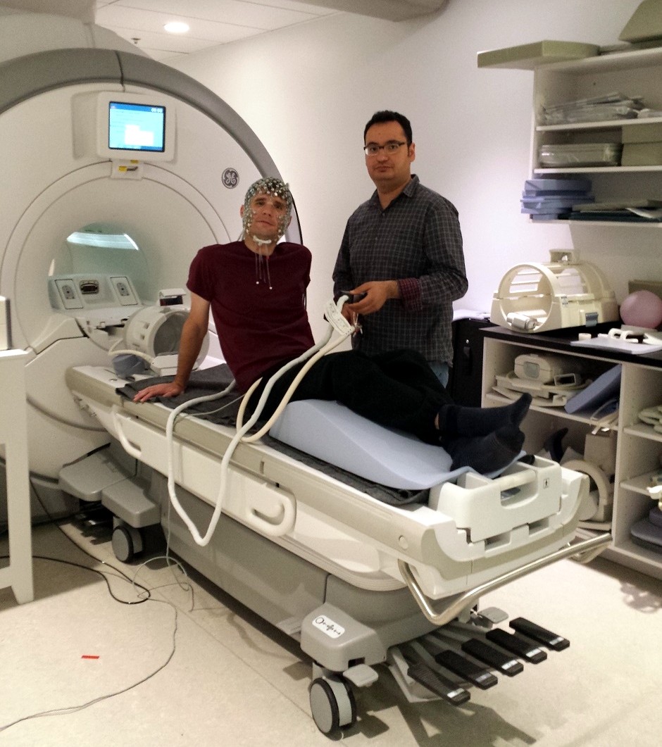 Joint acquisition of electroencephalography (EEG) and functional Magnetic Resonance Imaging (MRI)