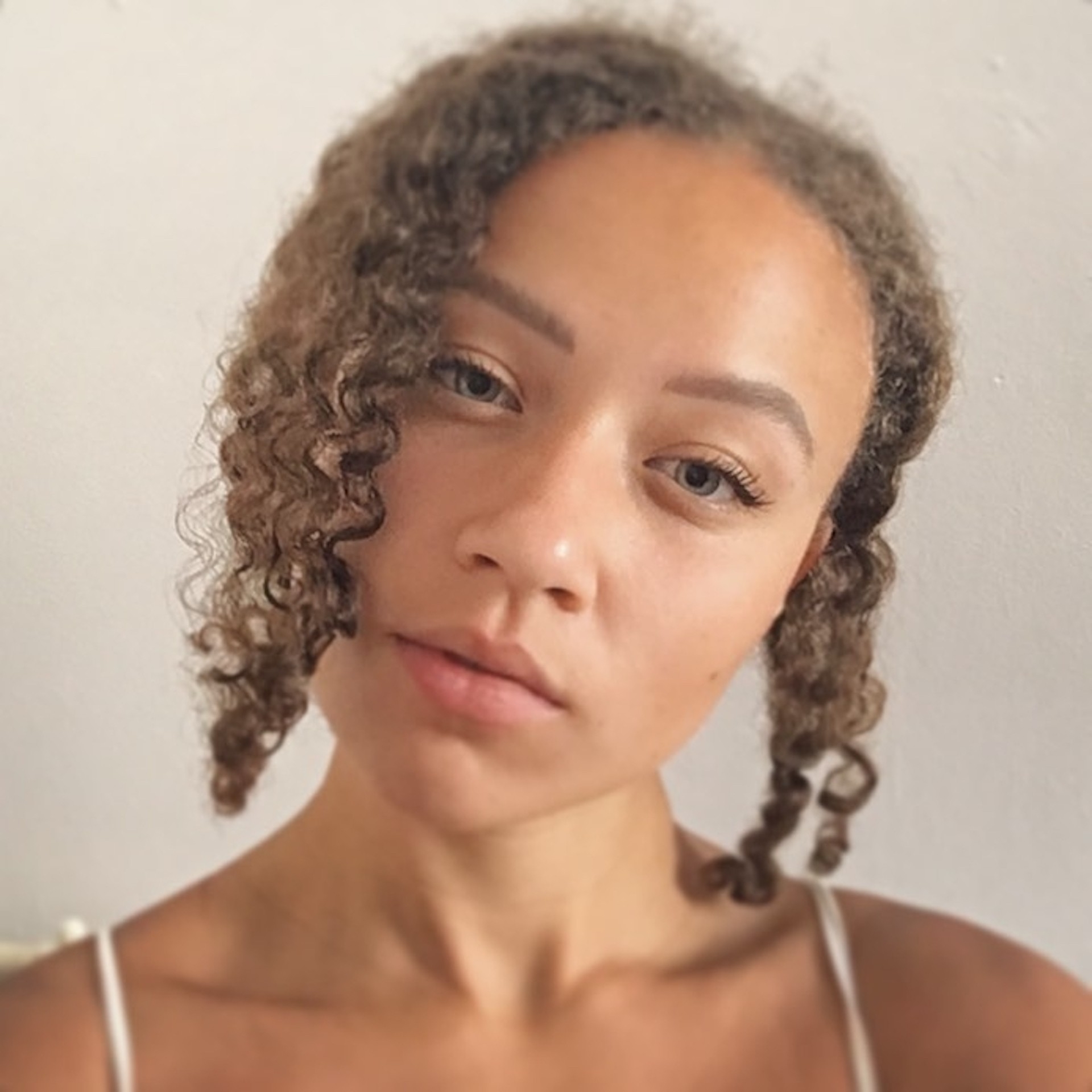 Artist portrait of Desirée de Jesus