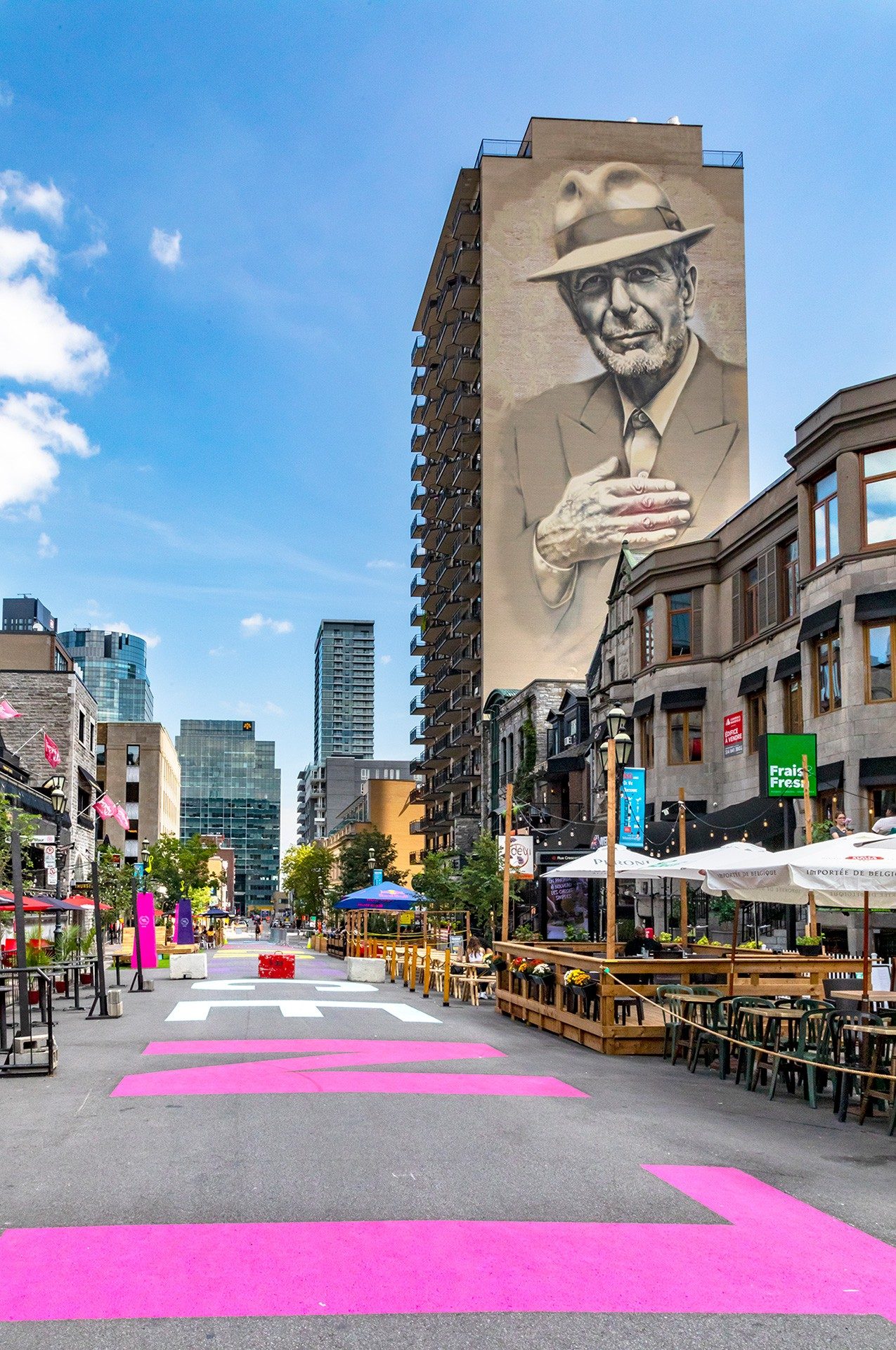 Crescent street - Leonard Cohen, mural, murale, MU, Ville-Marie, ElMac Gene Pendon, 2017 Crescent street - Leonard Cohen, mural, murale, MU, Ville-Marie, ElMac Gene Pendon, 2017