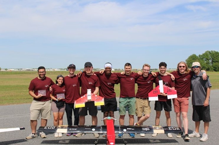 Group photo of the SAE Aerodesign team in Lakeland, Florida