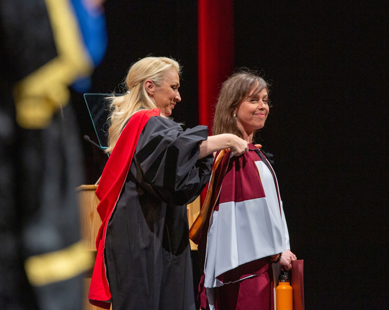 Convocation robe online