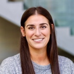 Portrait of Edda Fargnoli, advisor for Economics, Supply Chain Operations Management, Business Technology Management, and International Business