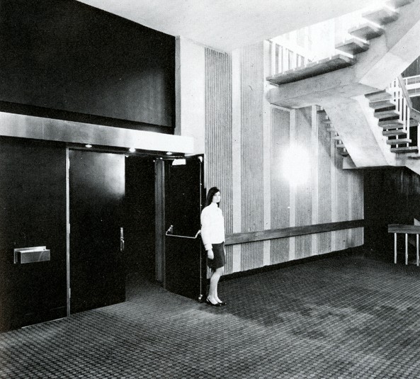 hall-interior-23