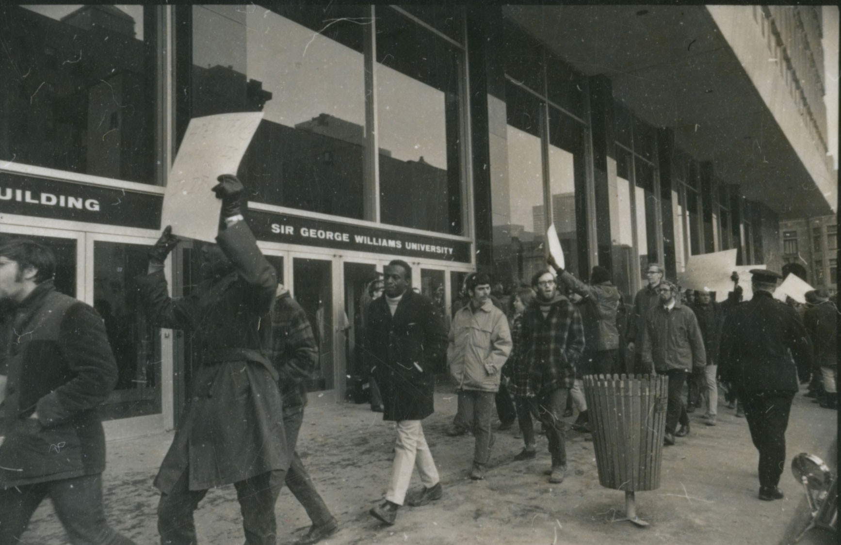 (Image-14)-Students-protest-outside-Henry-Hall-Building-against-Racism-at-SGWU,-1969