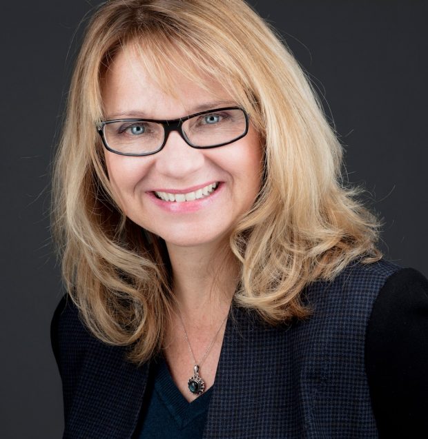 Headshot of Edith-Anne Pageot who is a professor in the department of Art History at UQAM