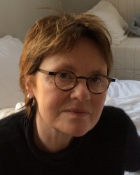 Headshot of Lynda Gammon who is an artist, curator and scholar and is an Associate Professor Emeritus at the University of Victoria