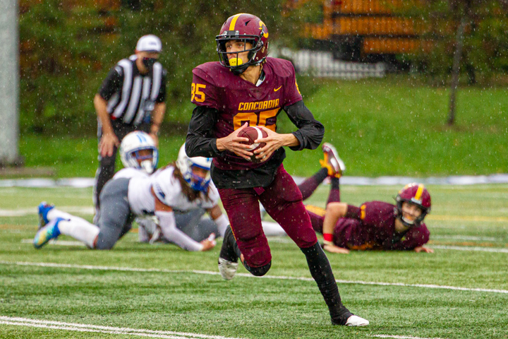 Jaylan Greaves had Concordia Stingers' fans on their feet in Saturday's game.