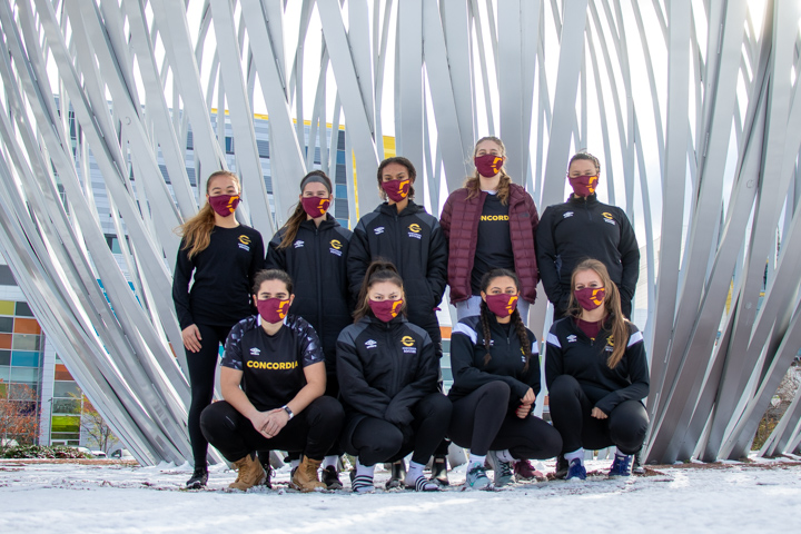 Stingers honour Erica Cadieux, help hospital