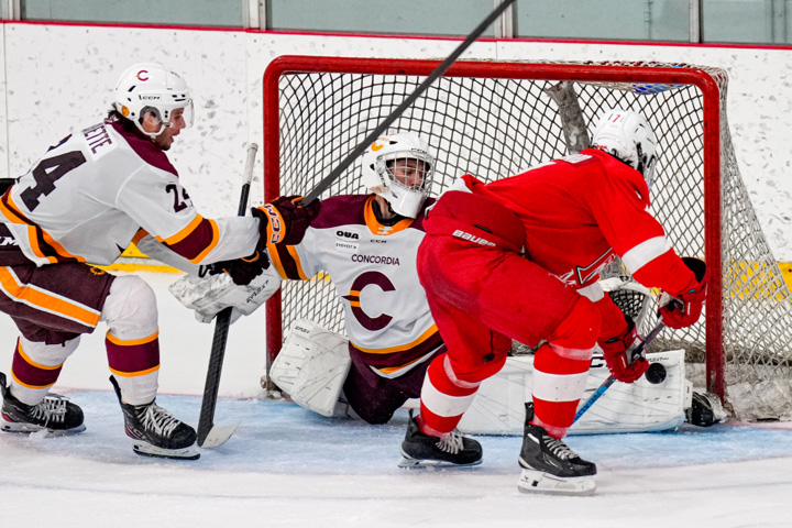 Men's hockey goes from unranked in preseason to #2 in Canada