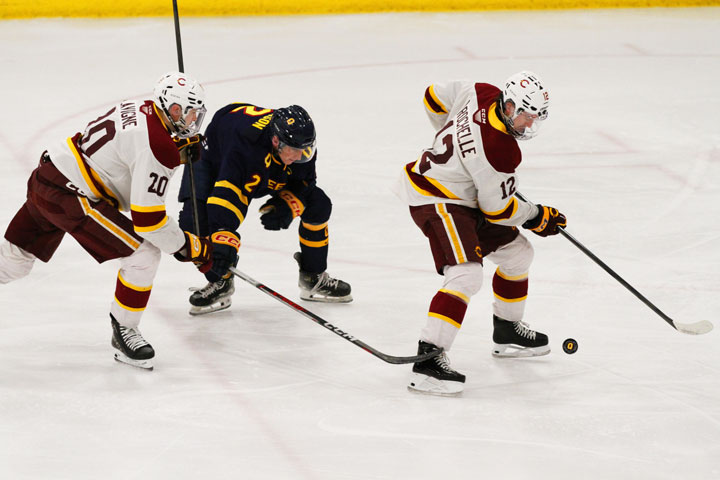 Les Stingers enregistrent une neuvième victoire consécutive et conservent leur première place au classement U SPORTS