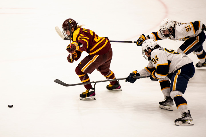 All-Canadian forward Emmy Fecteau opened the scoring in Saturday's semifinal.