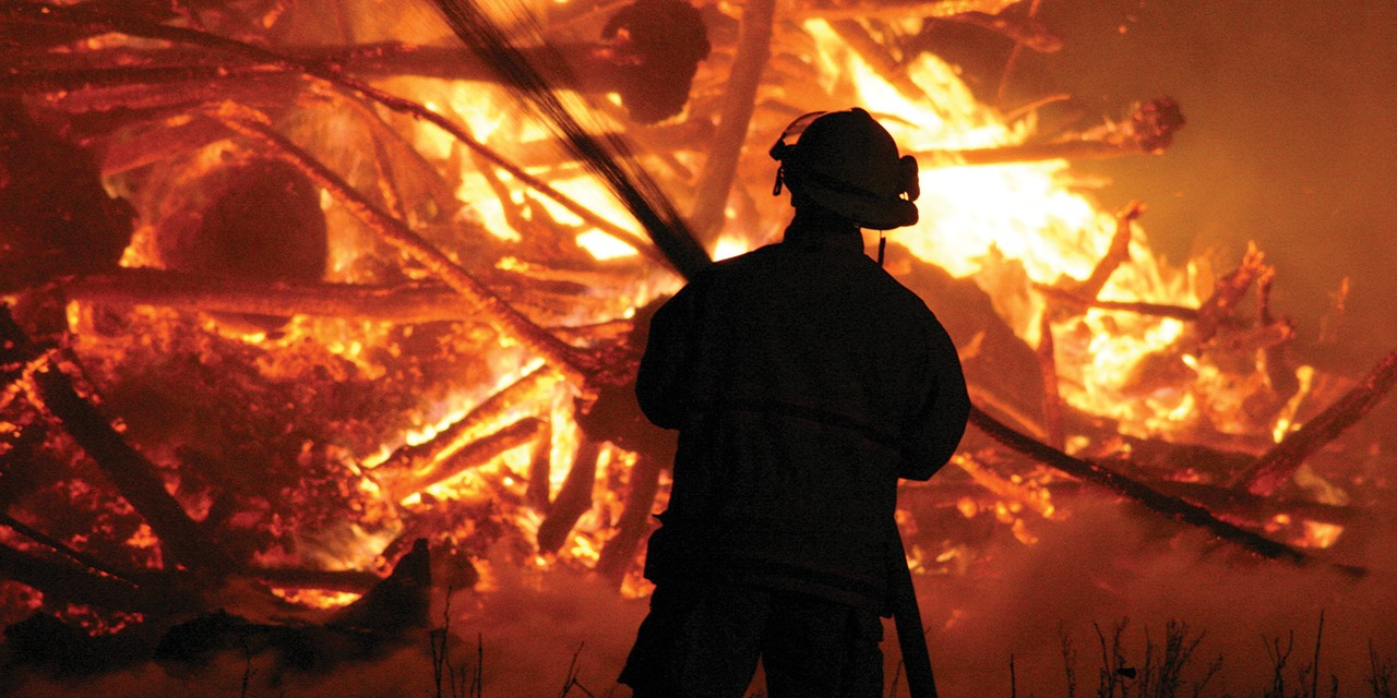 Canadas 2023 Wildfires Broke Medias Climate Reporting Caution