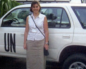 Carol McQueen reporting from the Democratic Republic of Congo in 2003.