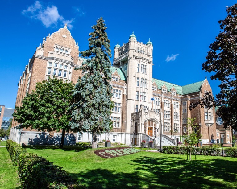 Exterior shot of the Admiistration Building on Loyola Campus