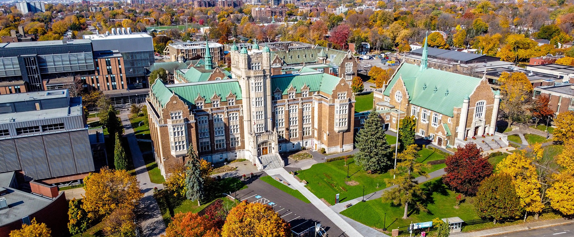 Exterior shot of the Admiistration Building on Loyola Campus