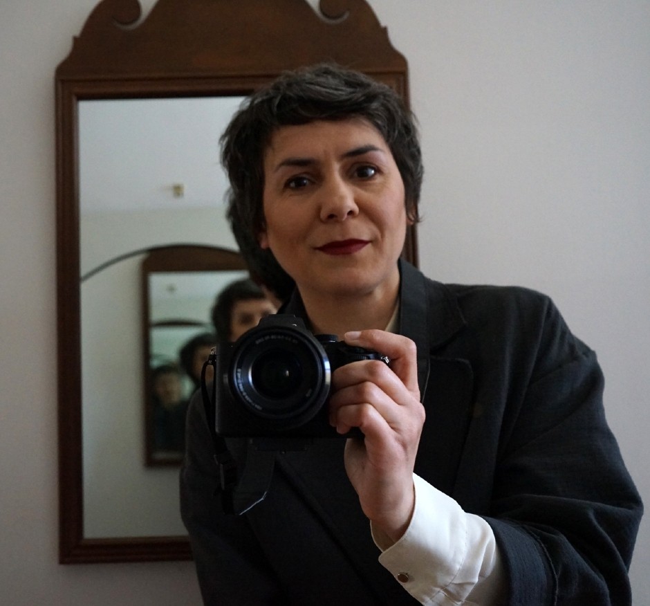 Oana Avasilichioaei self-portrait in mirror