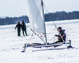 Ice Runner - Students build new winter sporting vehicle