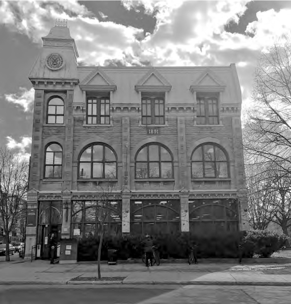 The facade of the Saint-Gabriel fire station/caserne no. 15, Pointe-St-Charles.