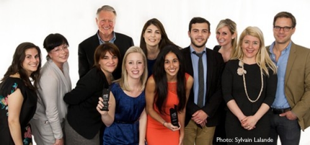 Photo by Sylvain Lalande, left to right: Karina Cândido (Banque Nationale), Dahlia Trinh-Viet (Bos), Harold Simpkins (Coach, Concordia), Sonya Bacon (Responsable du concours, Sid Lee), Mélissa Ferrara, Amber Cochrane, Joëlle Gourdji, Simon Weber, Alexandra Heimann, Fanny Caron (Banque Nationale), Martin Bélanger (Bos).