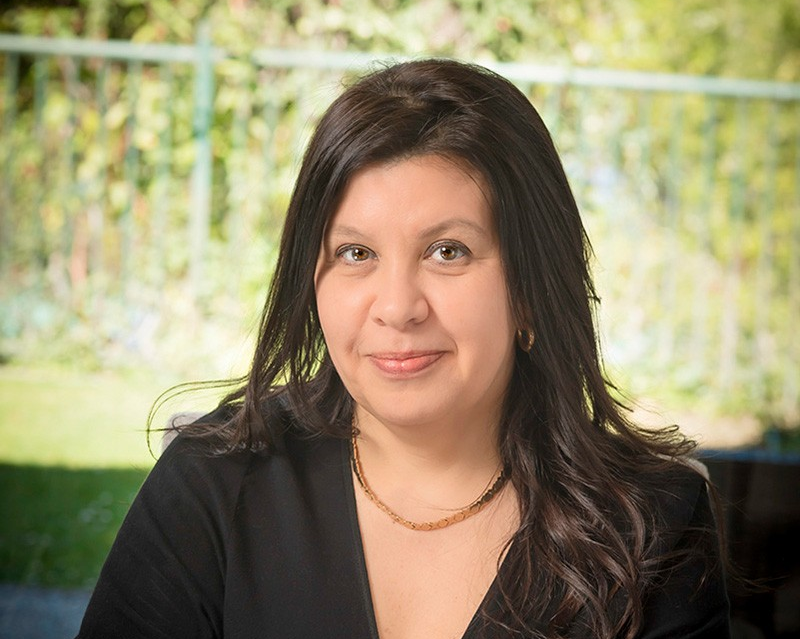 Gabriela Clivio: Bringing professional successes back into the classroom