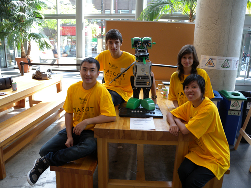 Students pose with their winning mascot, “Duck Tape.” | Photo by Cléa Desjardins