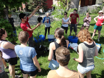 A fruit-tree workshop as part of the City Farm initiative on the Loyola Campus. | Photo courtesy of the Concordia City Farm