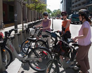 Bixi comes to Loyola