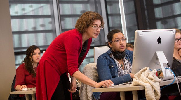 Women account for 41.4 per cent of Concordia’s faculty. Women account for 41.4 per cent of Concordia’s faculty.