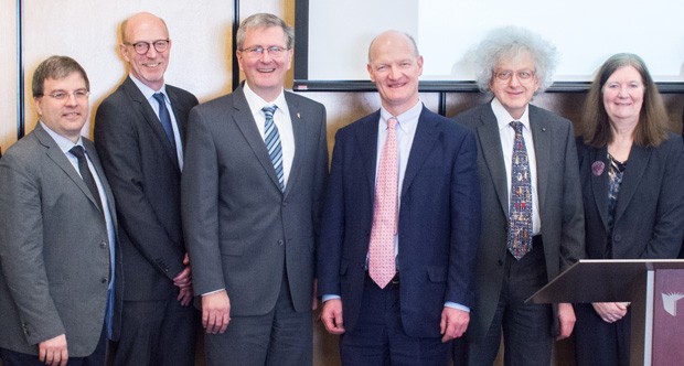 Vincent Martin, Graham Carr, Alan Shepard, David Willetts, Martyn Poliakoff and Mary Bownes at Concordia's Centre for Applied Synthetic Biology
