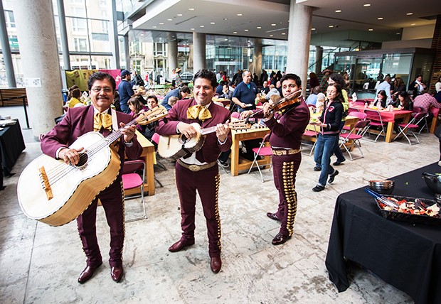 Faculty and staff took in the festive sounds of Mariachi Oro Blanco de Montréal.