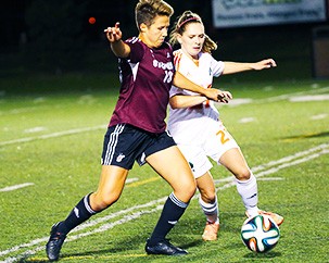 Concordia wins 2-1 against UQTR Patriotes, collects gifts for Montreal Children’s Hospital