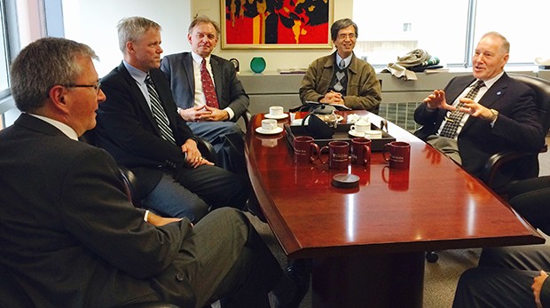 President Alan Shepard meets with Natynczyk.