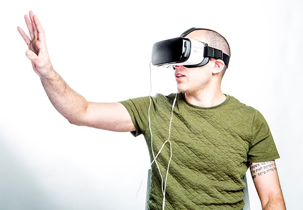 virtual-reality-headset-jam-1-620