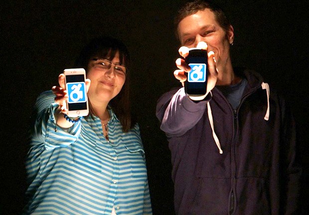 From left: Giuliana Cucinelli and Owen Chapman, co-directors of the Community and Differential Mobilities research cluster within Milieux. From left: Giuliana Cucinelli and Owen Chapman, co-directors of the Community and Differential Mobilities research cluster within Milieux.