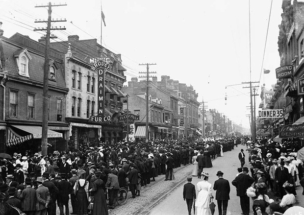 Piyusha Chatterjee: “The eight-hour workday didn’t come easily.” A Labour Day parade in Toronto, c. 1900. | Photo via Wikipedia