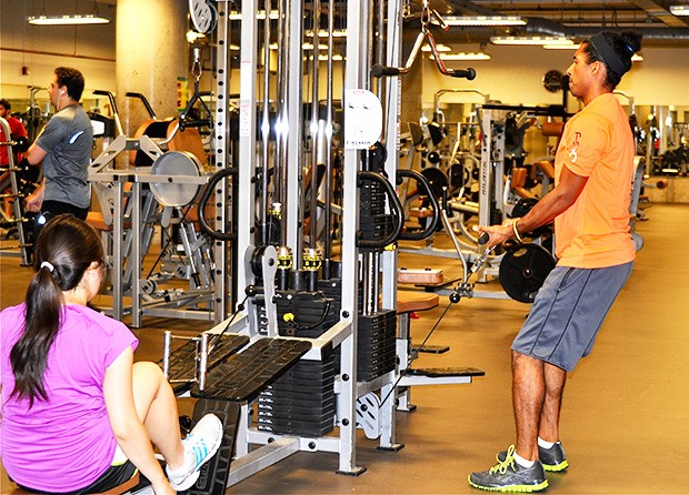 Le Gym offers classes for almost every fitness level and inclination, from spinning to kickboxing to belly dancing. Le Gym offers classes for almost every fitness level and inclination, from spinning to kickboxing to belly dancing.
