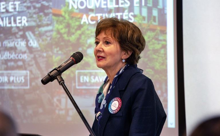 Madame Ginette Galarneau, Présidente-directrice générale, L'Office québécois de la langue française, representing le Ministre de la culture et des communications. | © Concordia University, photos by Lisa Graves Madame Ginette Galarneau, Présidente-directrice générale, L'Office québécois de la langue française, representing le Ministre de la culture et des communications. | © Concordia University, photos by Lisa Graves