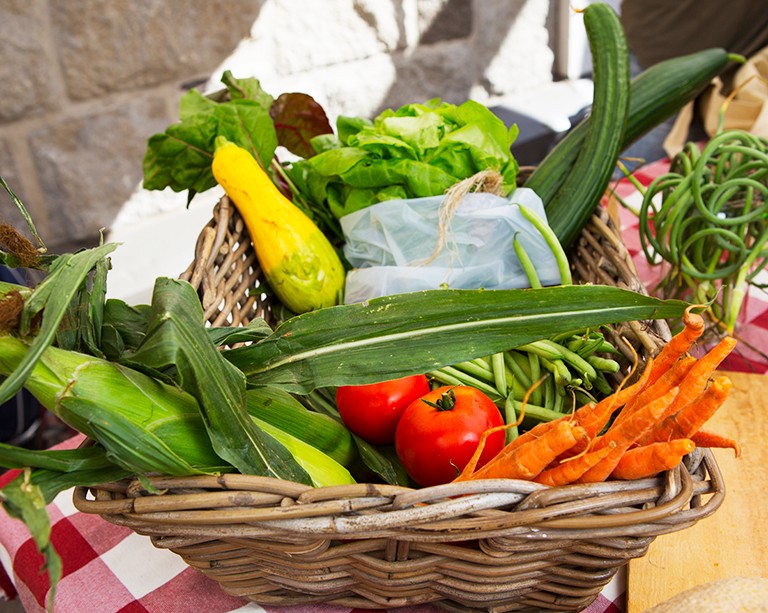 The Concordia Farmers’ Market brings fresh, local produce back to campus this fall